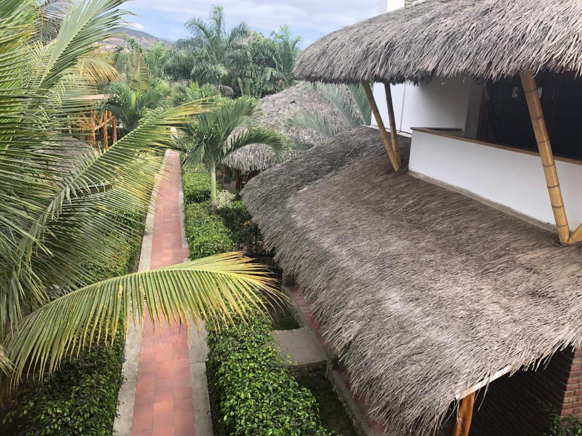 Nautilus Lodge Puerto Lopez Exterior photo