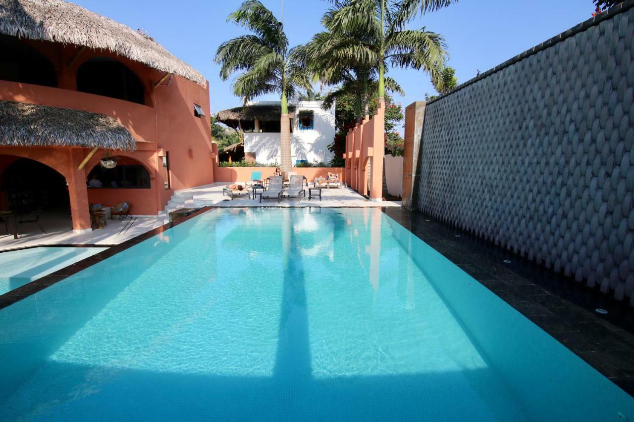 Nautilus Lodge Puerto Lopez Exterior photo